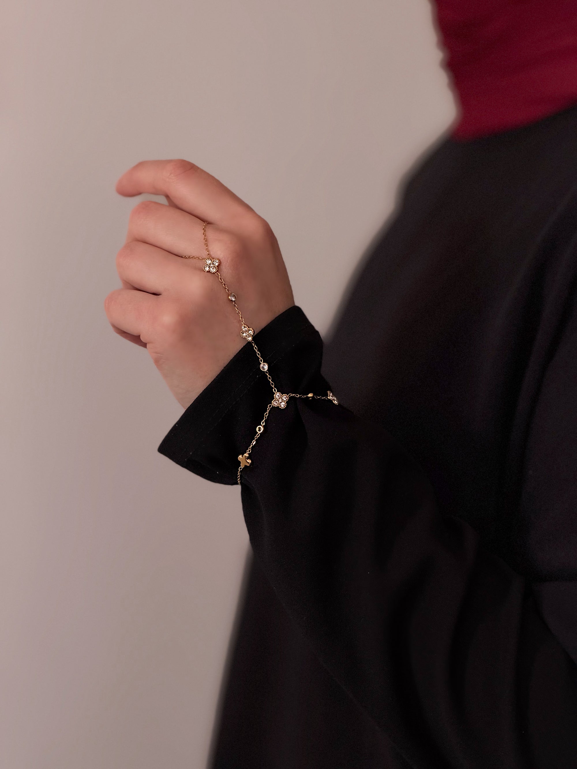 CHAINE DE MAIN ALMA AU CHOIX