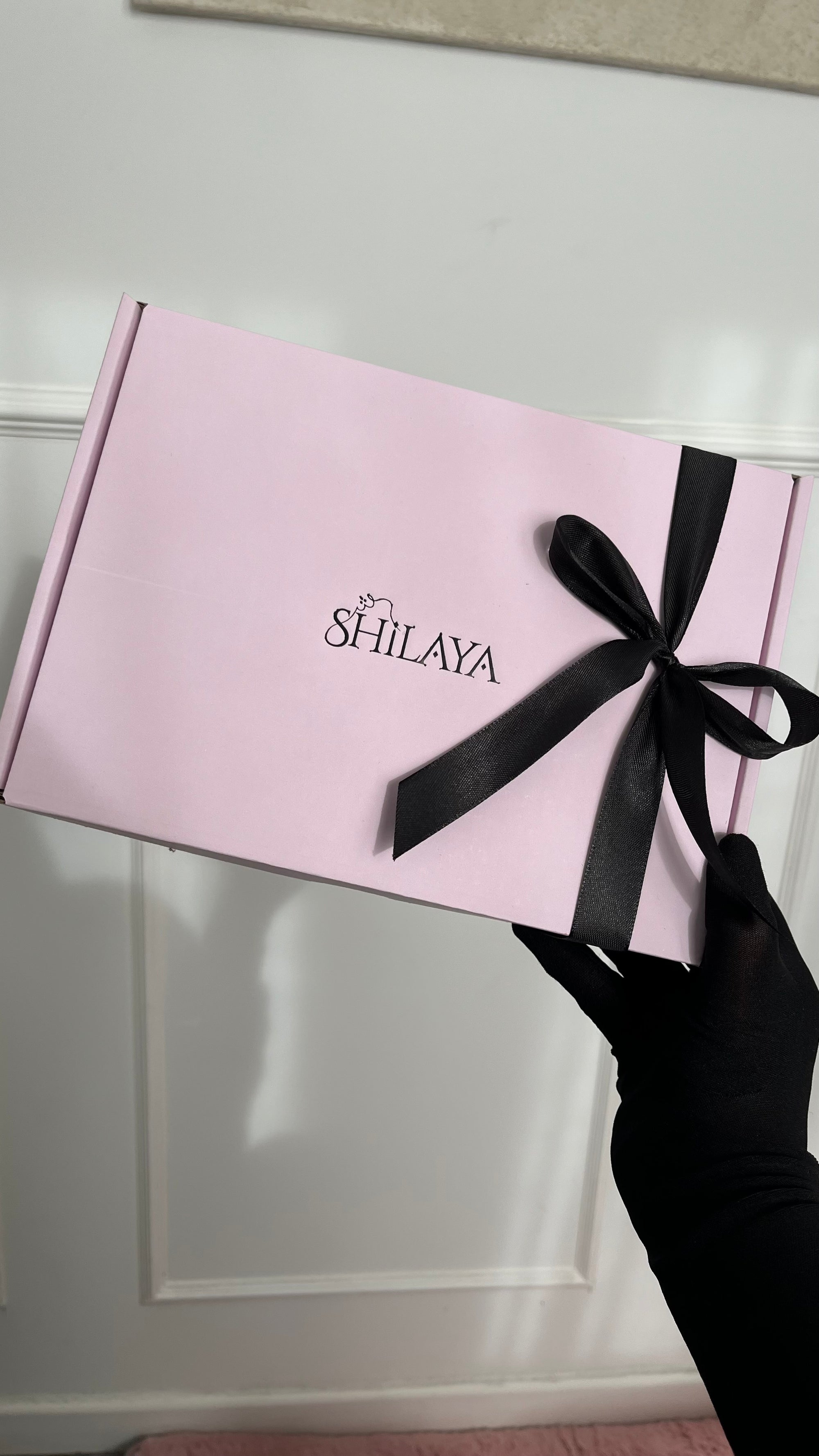 Gift box to compose