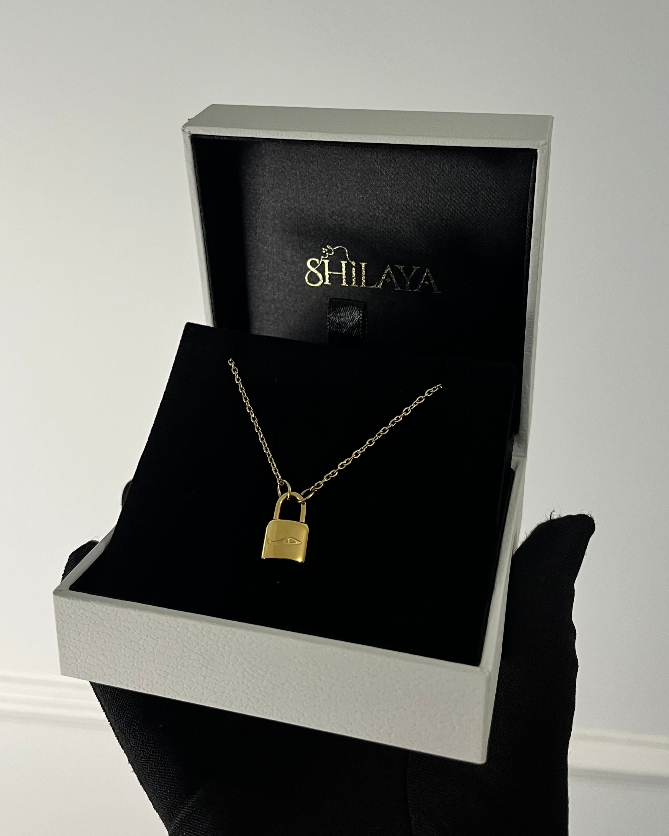 COLLIER CADENAS EN CALLIGRAPHIE ARABE