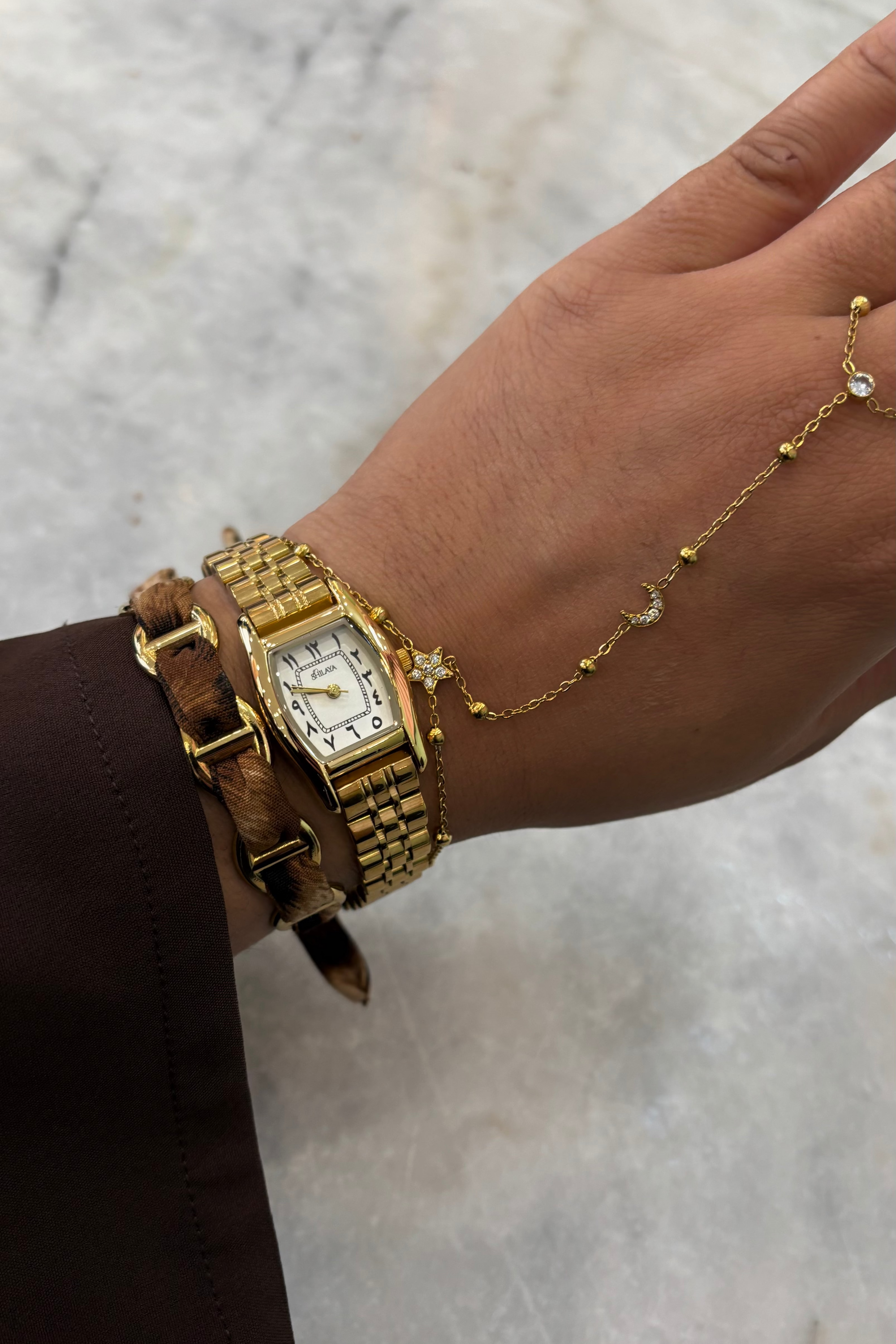 COFFRET CHAINE DE MAIN QAMAR + MONTRE + JONC Shilaya