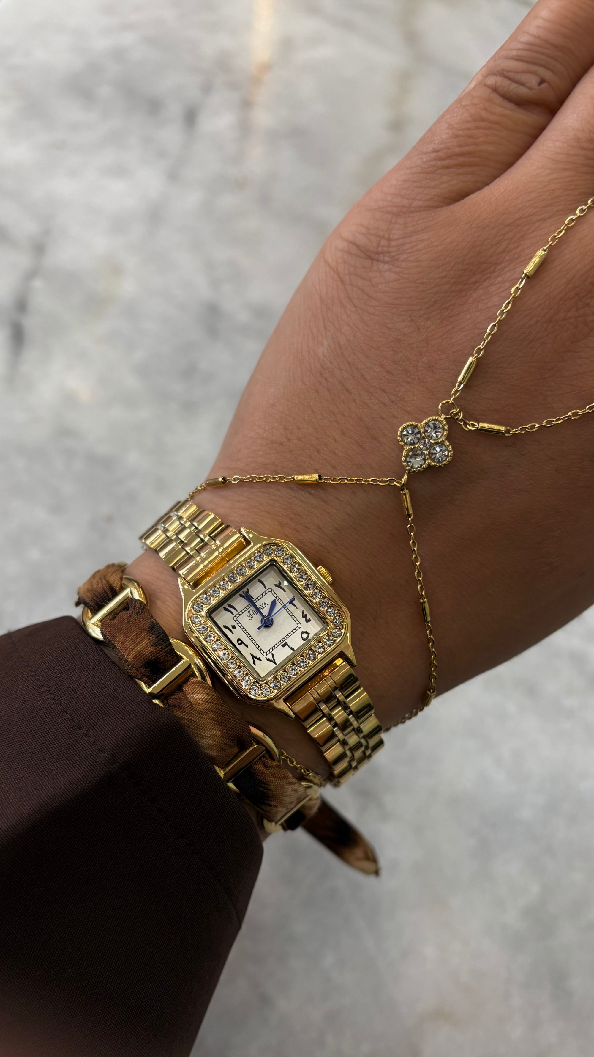 COFFRET CHAINE DE MAIN ALMA + MONTRE + JONC Shilaya