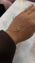 CHAINE DE MAIN ALMA Shilaya