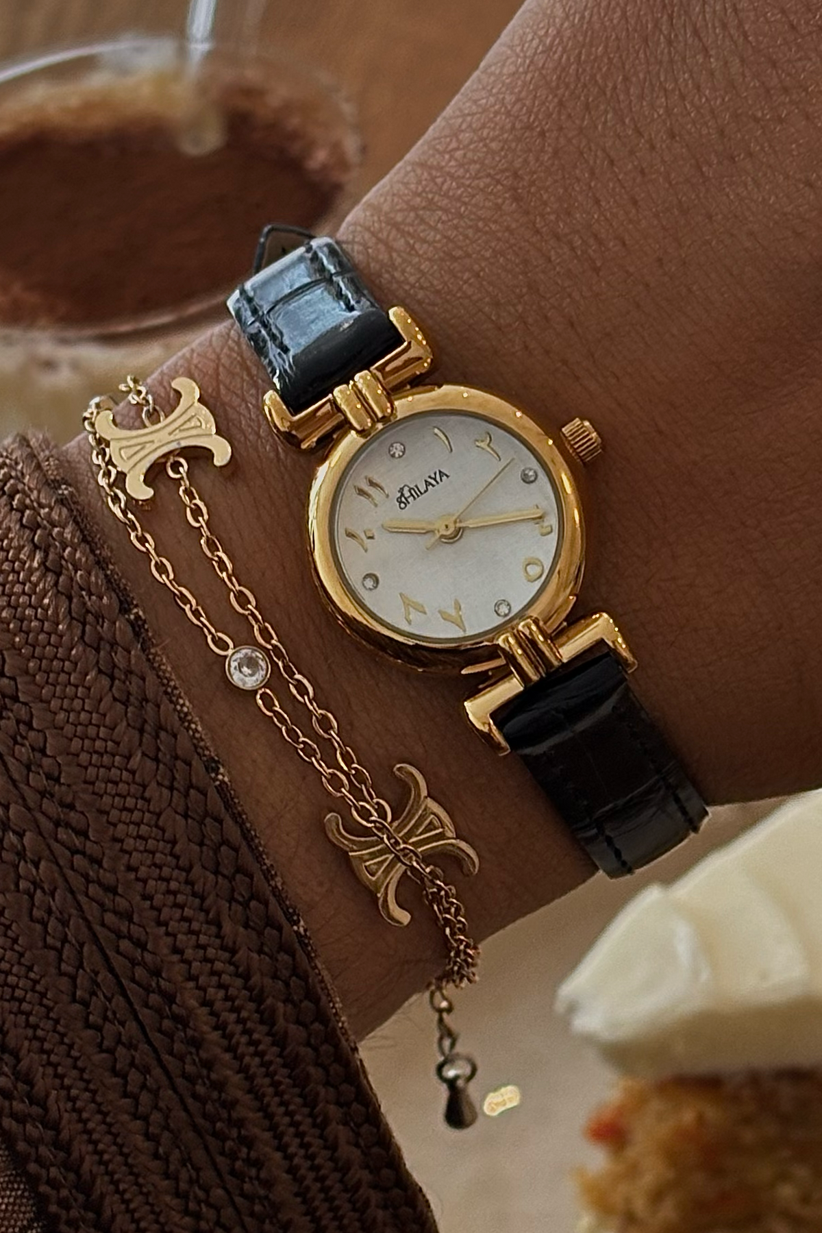 LA ALMA MONTRE CUIR VÉGÉTAL AVEC CHIFFRES ARABES