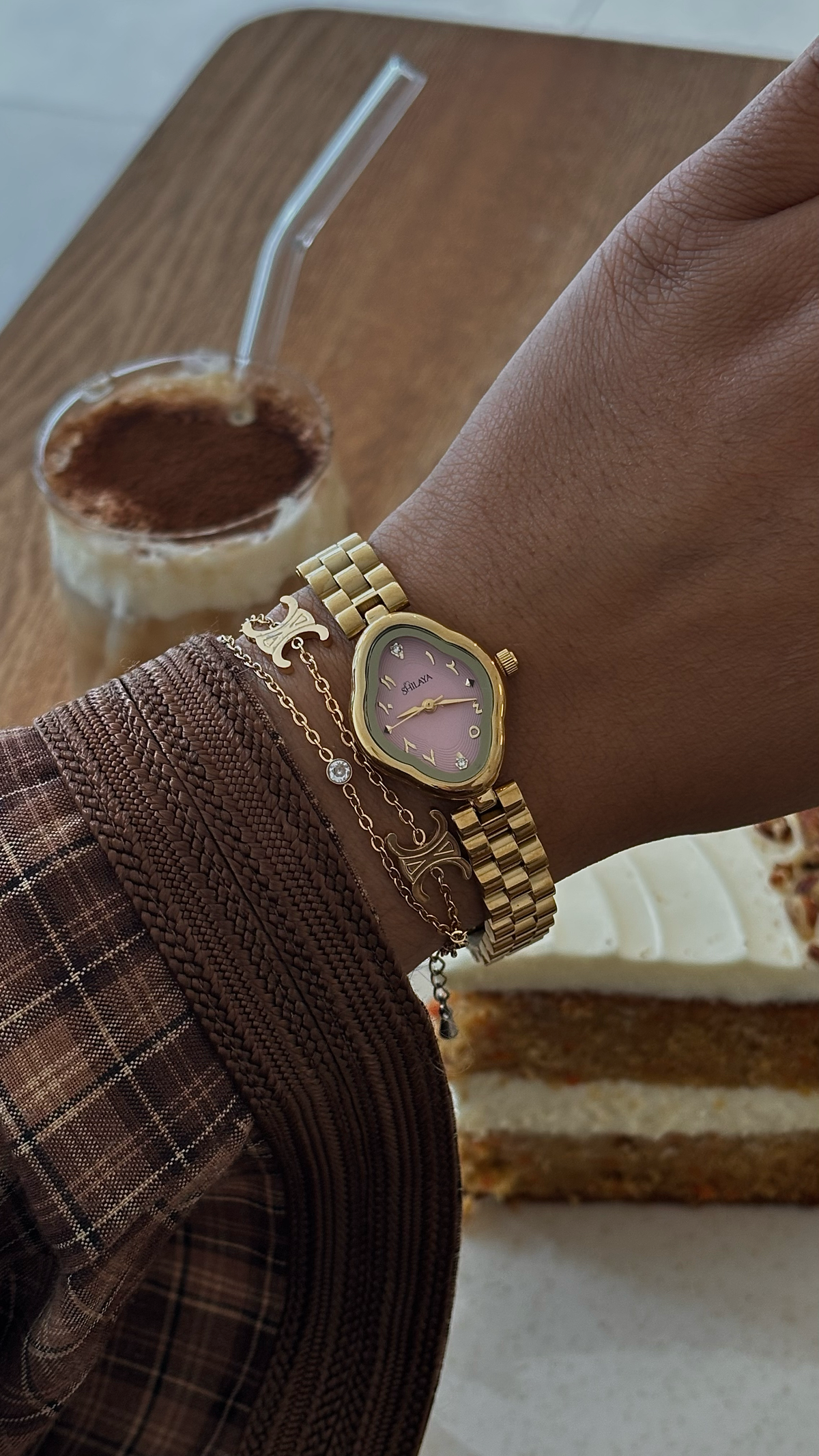 La Muse Pink – montre à chiffres arabes orientaux dorée, photo 4 | Shilaya