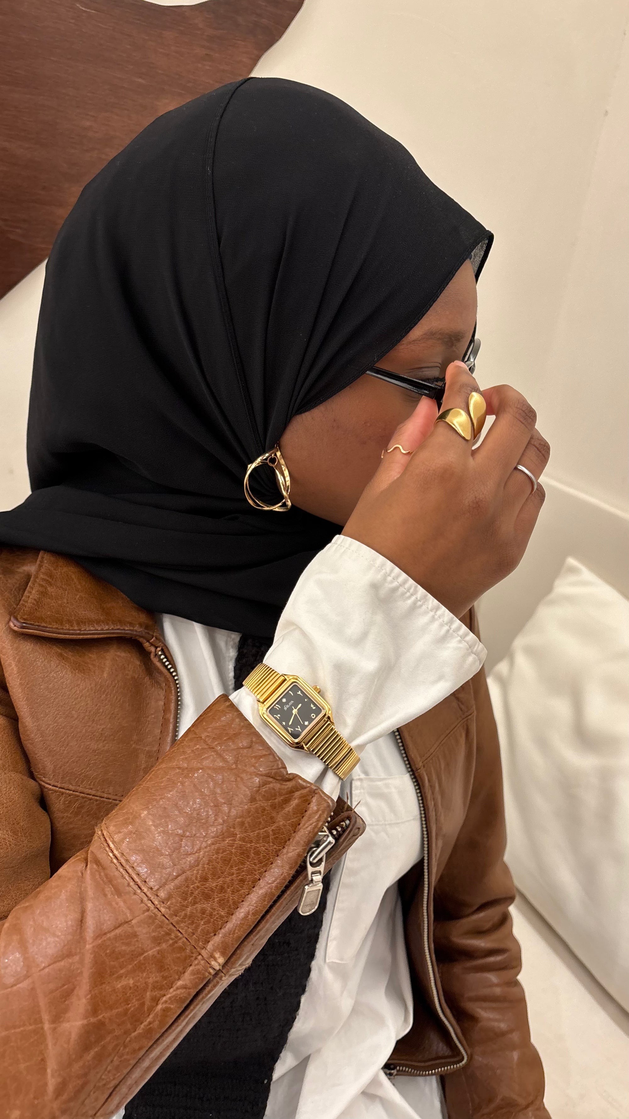LA CASUAL BLACK MONTRE DORÉ AVEC CHIFFRES ARABES