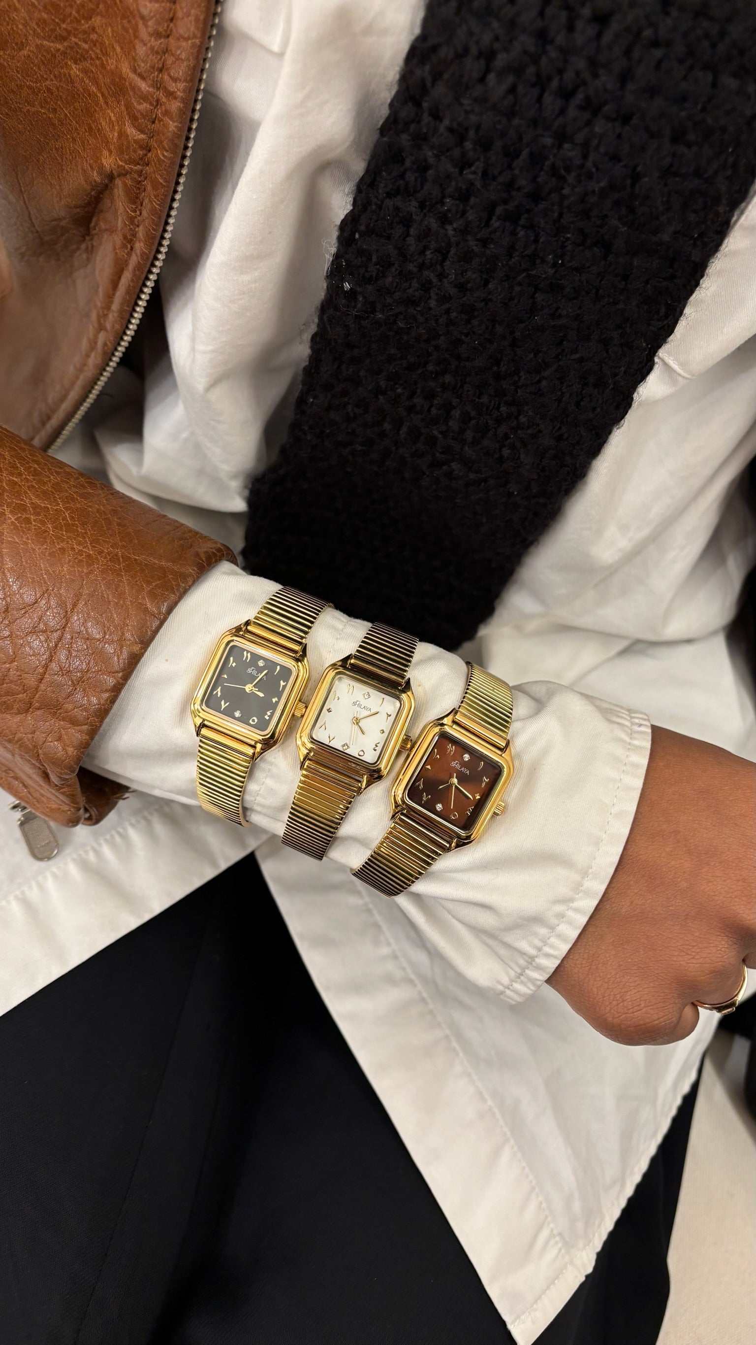 LA CASUAL MONTRE DORÉ AVEC CHIFFRES ARABES