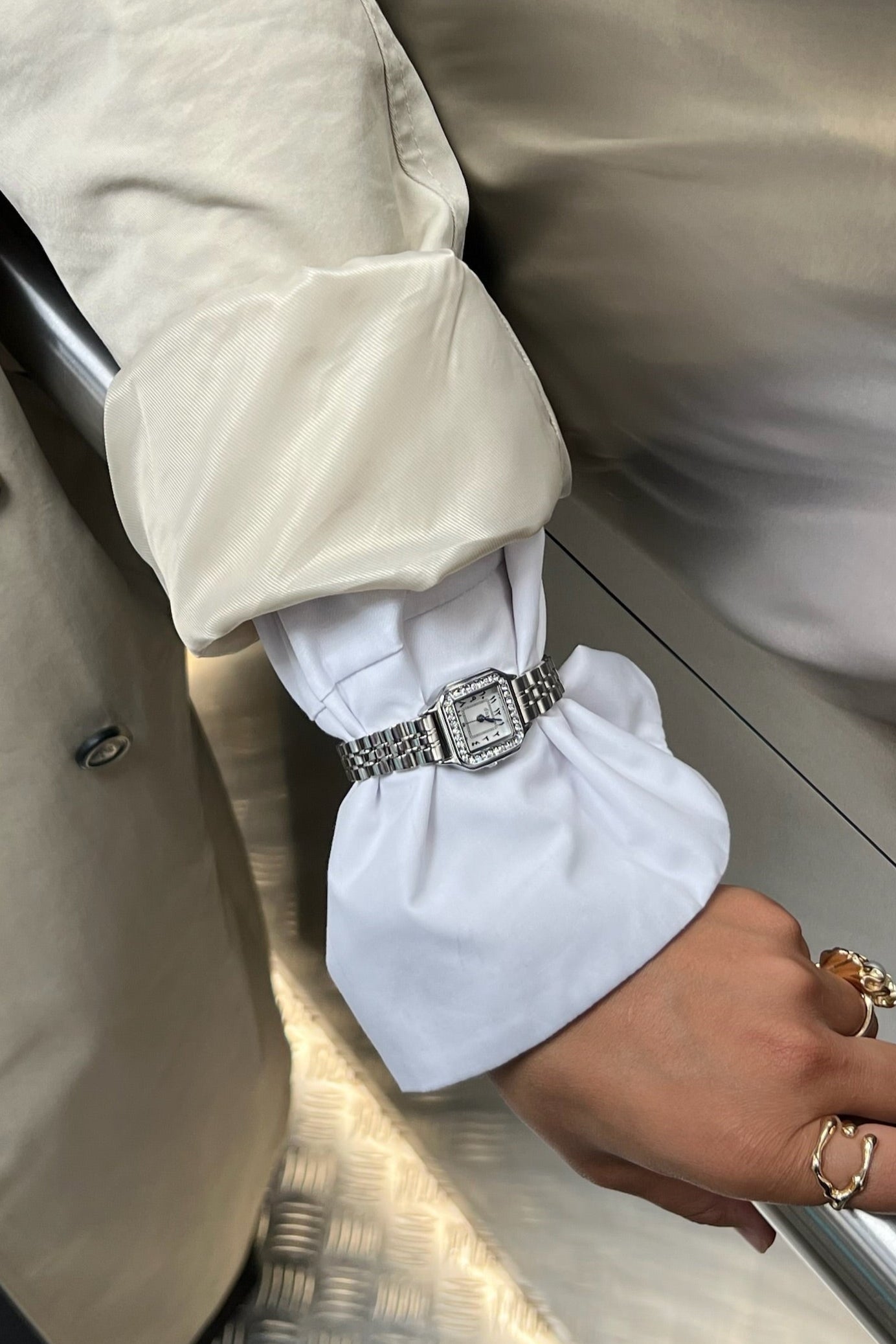 LA MYKONOS MONTRE ARGENT AVEC CHIFFRES ARABES Shilaya