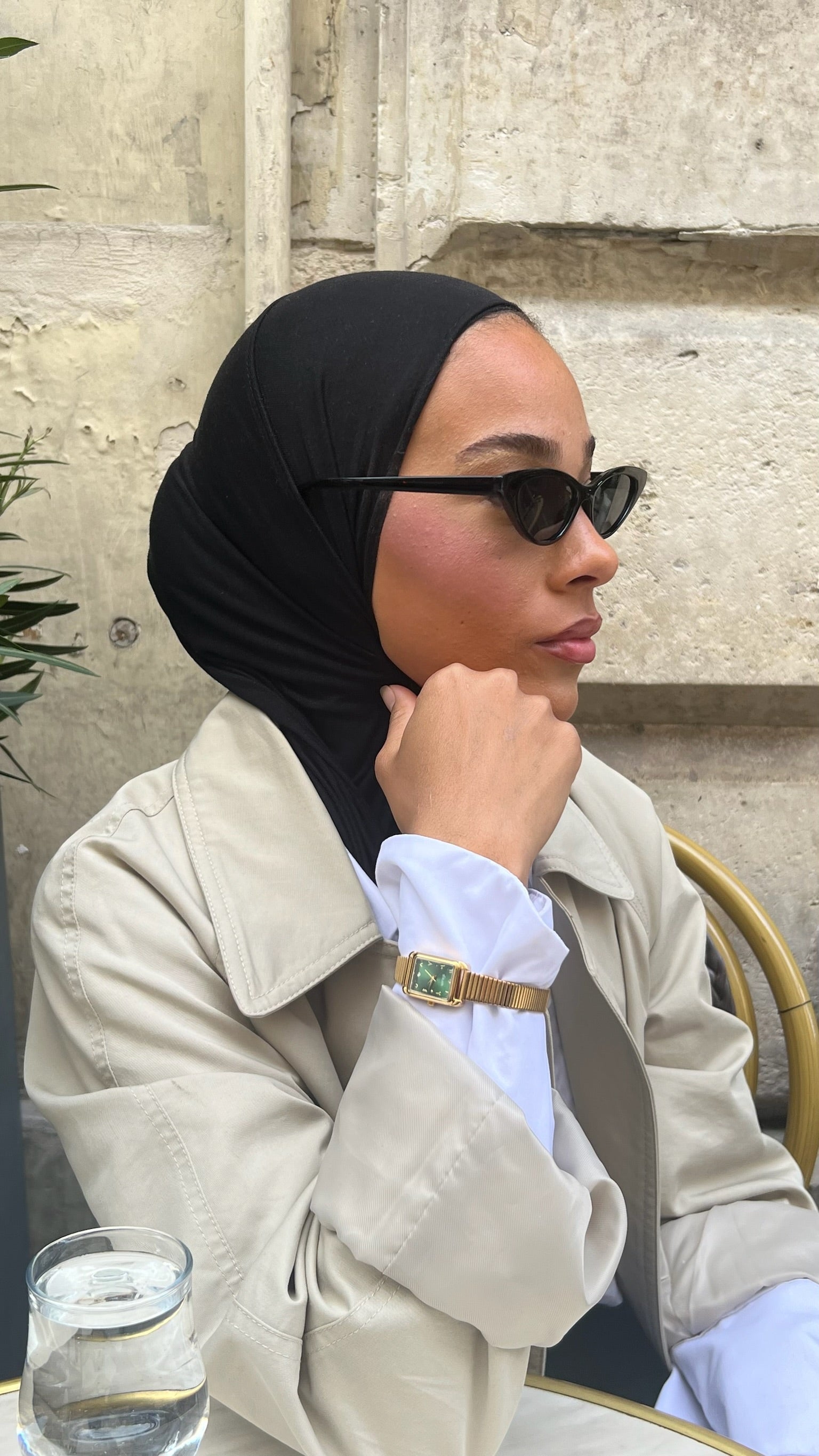 L'ÉMERAUDE MONTRE DORÉ AVEC CHIFFRES ARABES Shilaya