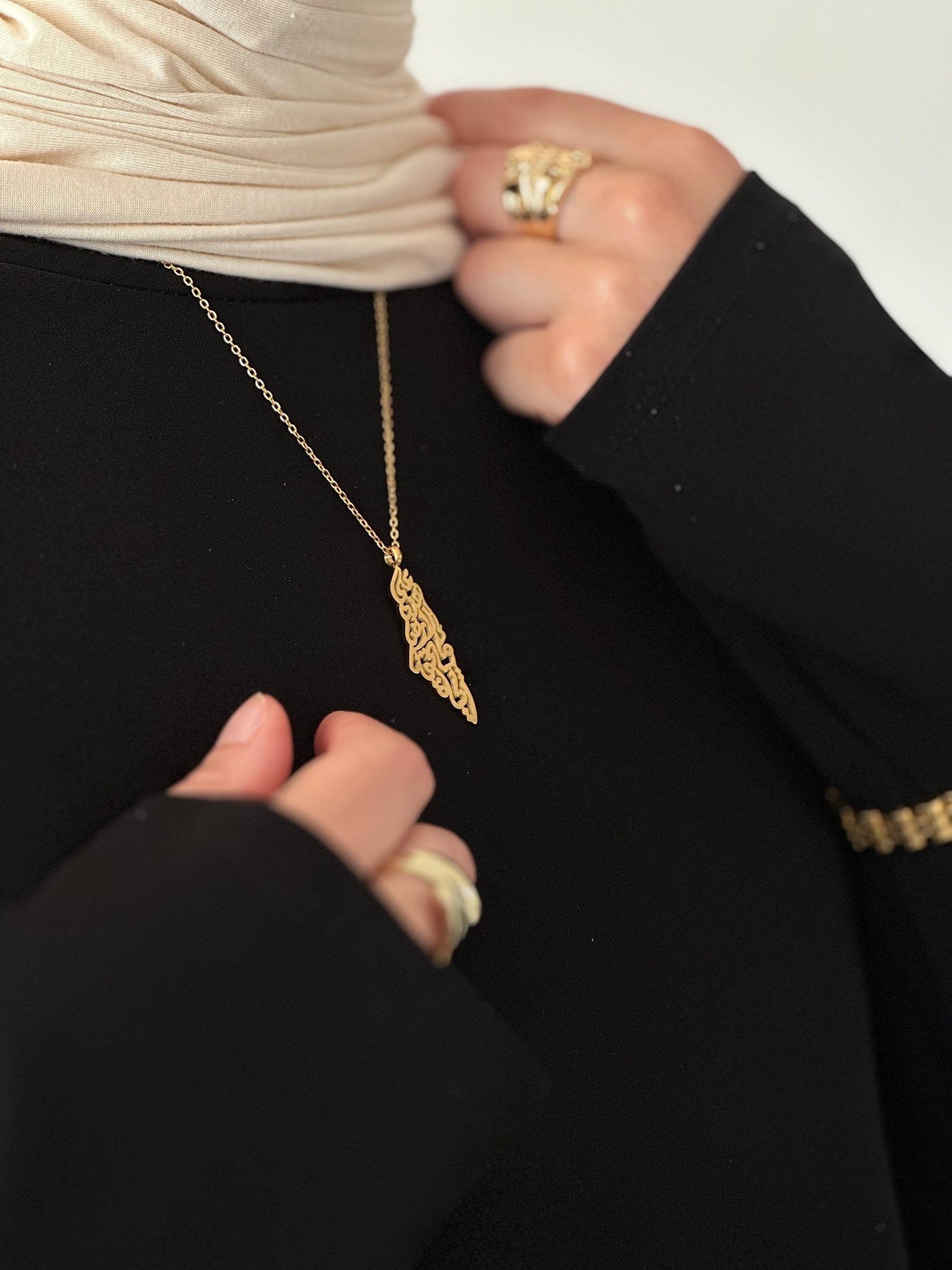 COLLIER PALESTINE EN CALLIGRAPHIE ARABE